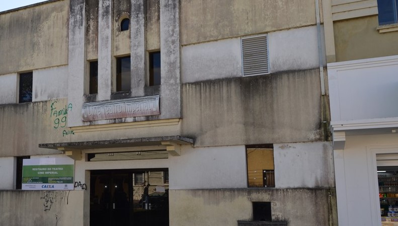 Prefeitura inicia restauro do Cine Teatro Imperial após 12 Anos de fechamento